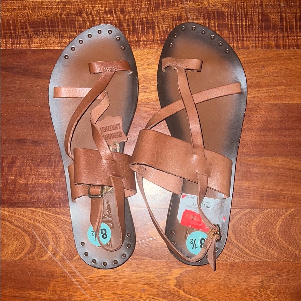 Zigi Artisan Brown Leather Strappy Sandals- genuine leather